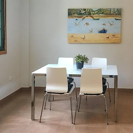 2 Bedroom Gorgeous In